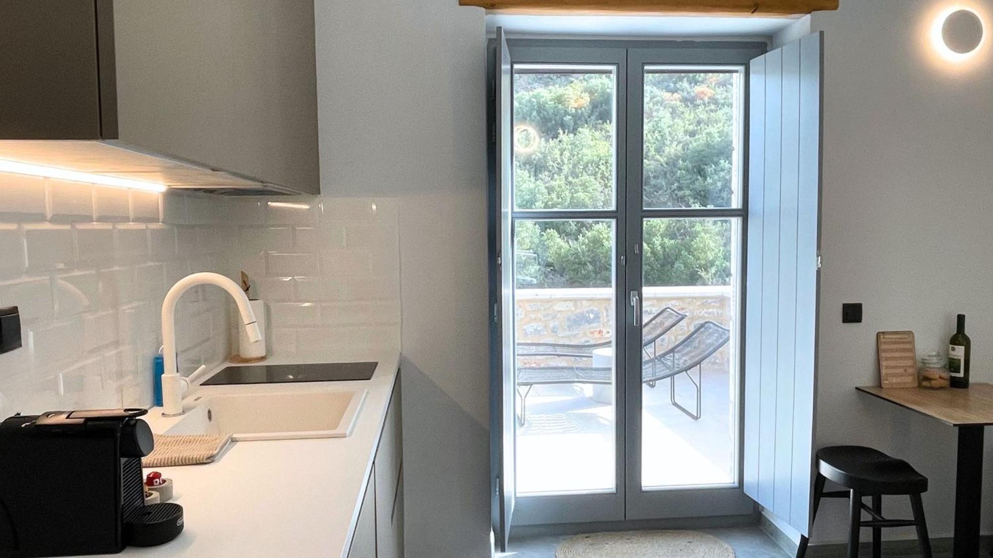 Eleonas Limeni Apartment Ngoại thất bức ảnh